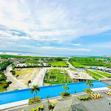 Mactan Newtown Boulevard Lapu-Lapu City Dış mekan fotoğraf