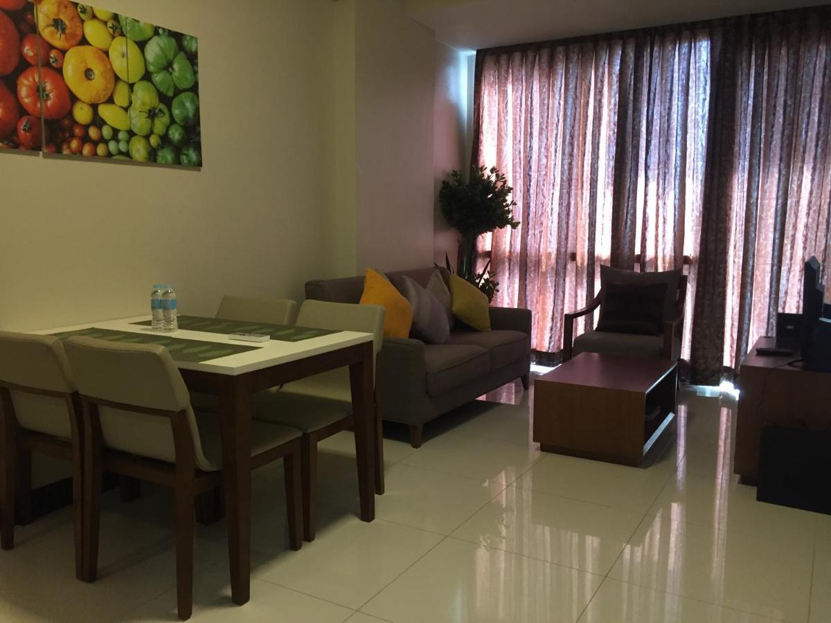 Mactan Newtown Boulevard Lapu-Lapu City Dış mekan fotoğraf