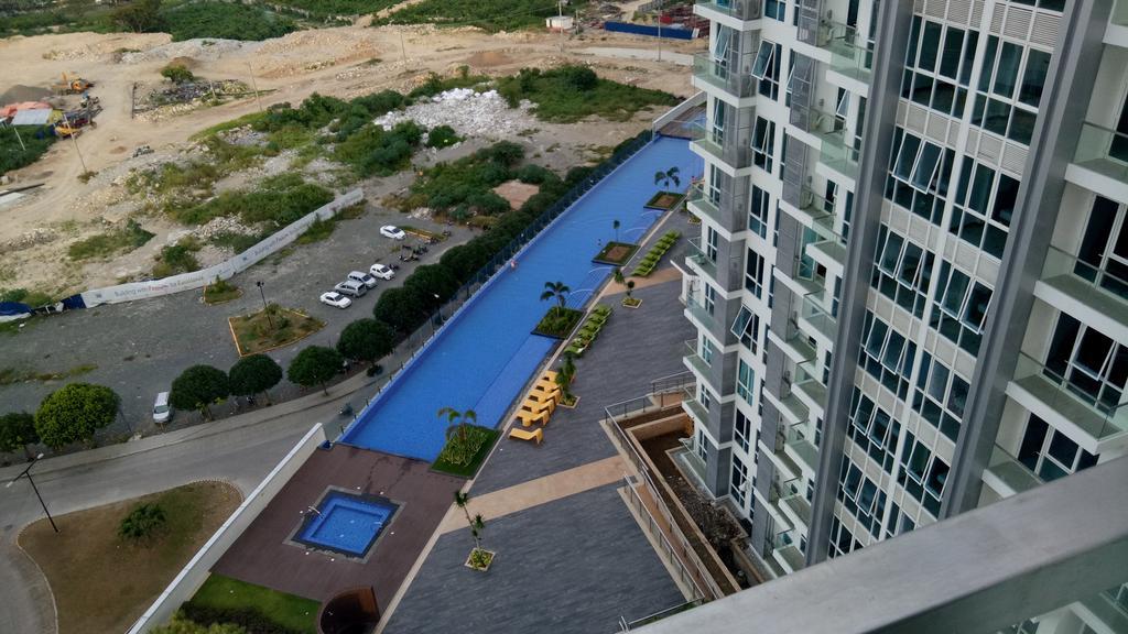 Mactan Newtown Boulevard Lapu-Lapu City Dış mekan fotoğraf