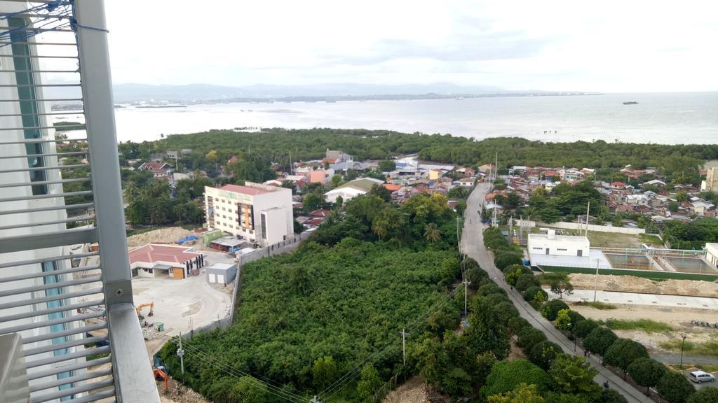 Mactan Newtown Boulevard Lapu-Lapu City Dış mekan fotoğraf